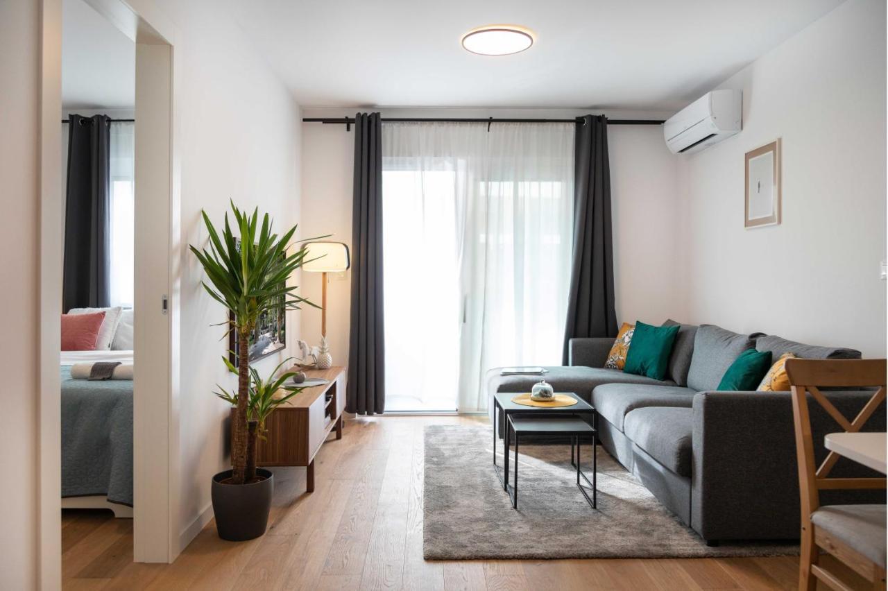 Design 2Bdr Apartment With Balcony- Free Parking Zagreb Exterior foto