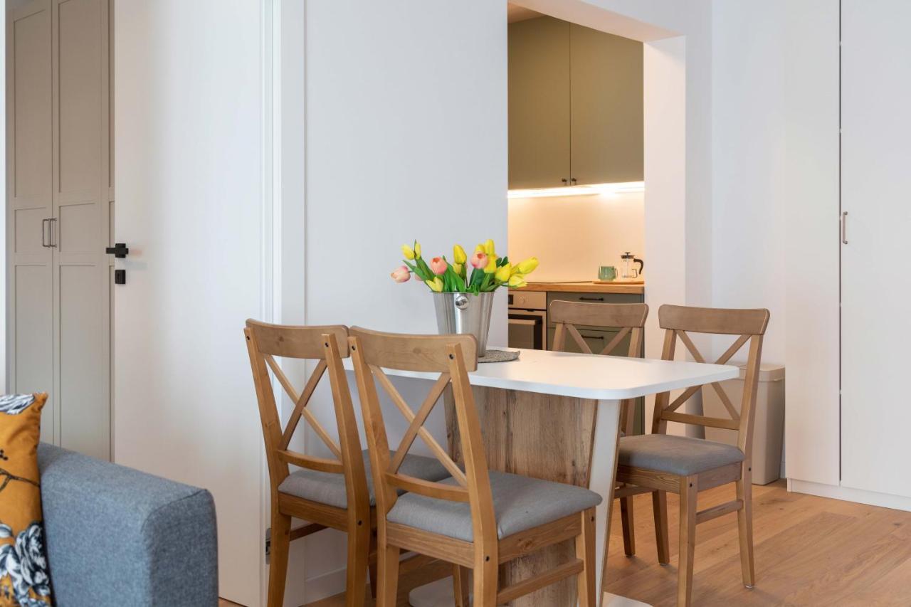 Design 2Bdr Apartment With Balcony- Free Parking Zagreb Exterior foto